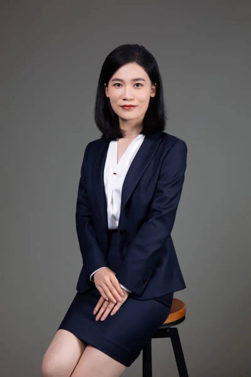 过蓓蓓,中国科学技术大学金融工程博士.