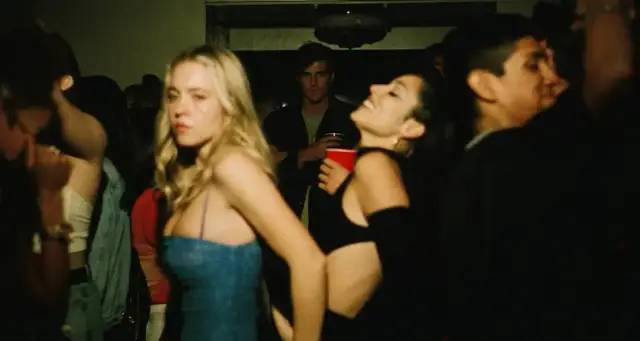 《亢奋》第二季全集集百度云高清网盘【1080P熟肉】完整无删减资源已更新 - 小轻秀场