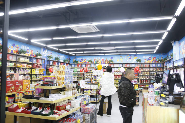 店址|当创业成为潮流,强推进口超市