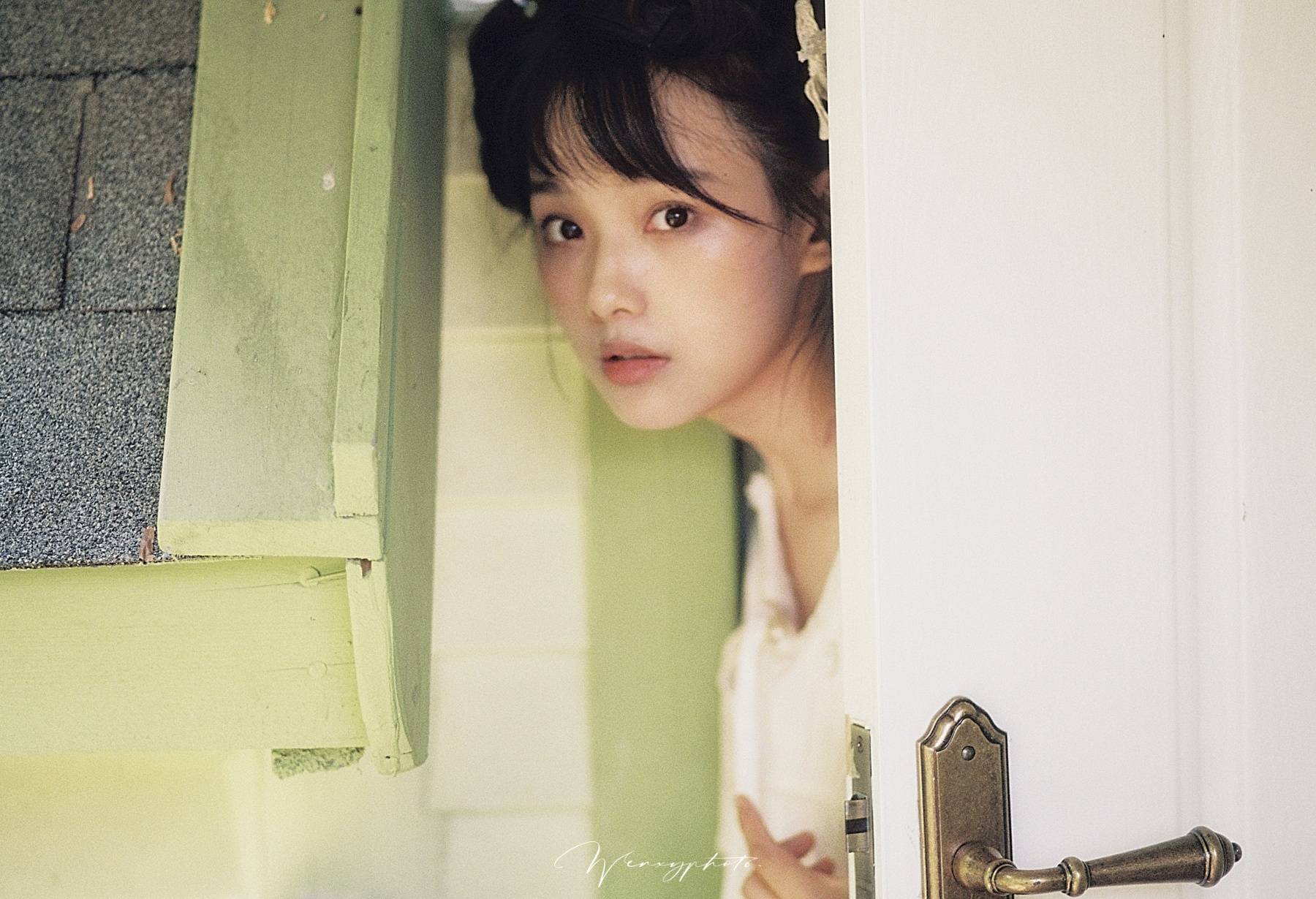 鲁照华造型百变气质迷人灵动可爱不失美丽