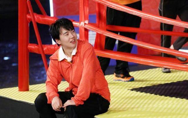 因为|姚译添做了很多明星敢想而不敢做的事，很多观众确实应该反思了