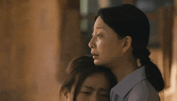 原著|《人世间》：春燕妈打秉昆妈耳光治病，玥玥揭露蔡晓光：为何编剧都删了