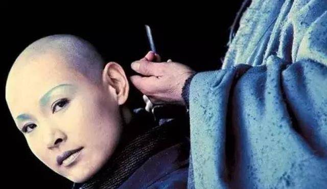 光头|同样是光头造型，陈冲宁静惊艳，孙菲菲殷桃吓人，杨幂太敷衍