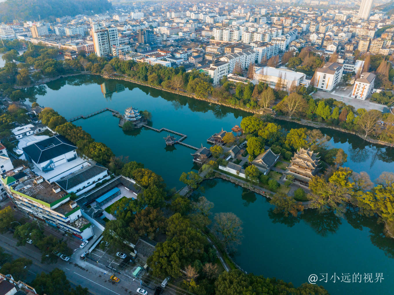 临海古城一日游,江南长城和古城老街都不可错过_紫阳_东湖_小店