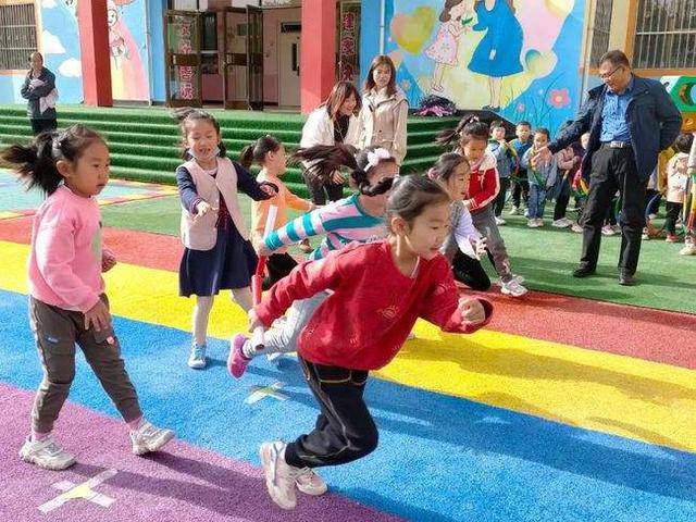 玩具|幼儿园“潜规则”：老师不喜欢两种学生但不会明说，家长要知道