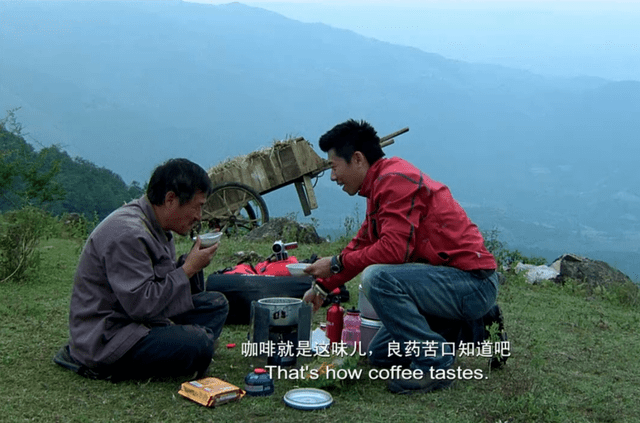 尸体|《落叶归根》14年,主角退隐江湖,十配角有人去世有人正当红!!