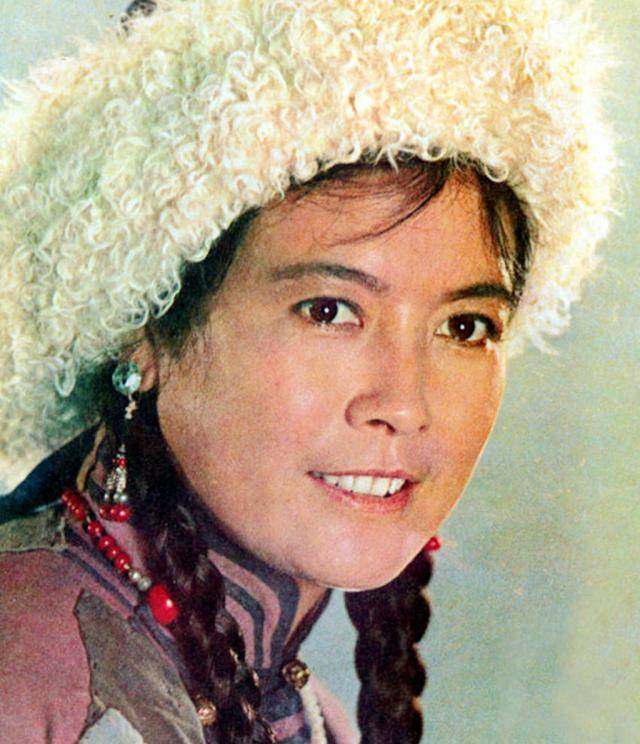 八一厂当家花旦,《苦菜花》美丽娟子,一生逐爱不得,53岁早逝_杨雅琴