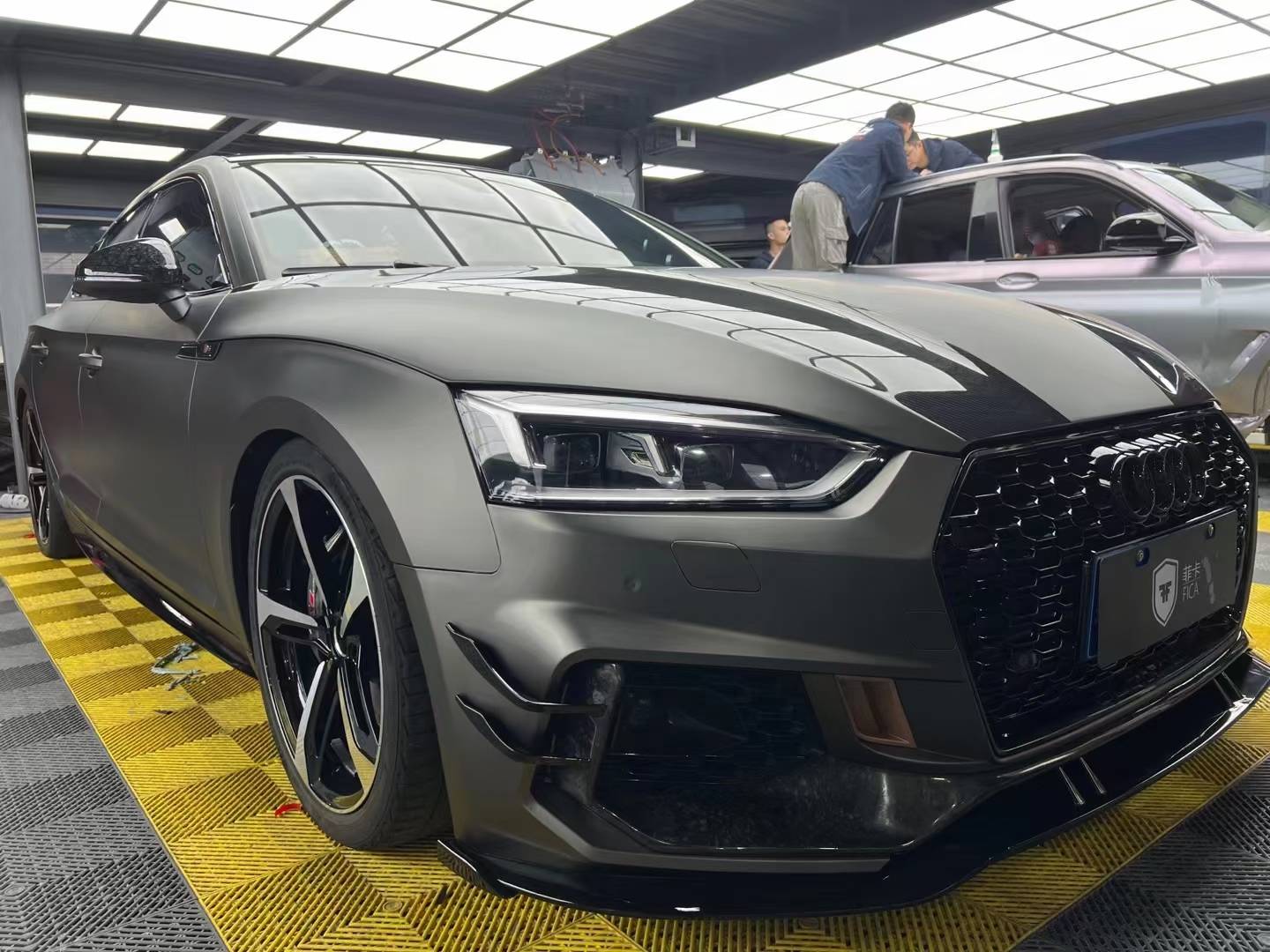 菲卡改色膜颜色暗影灰西装暴徒奥迪rs5