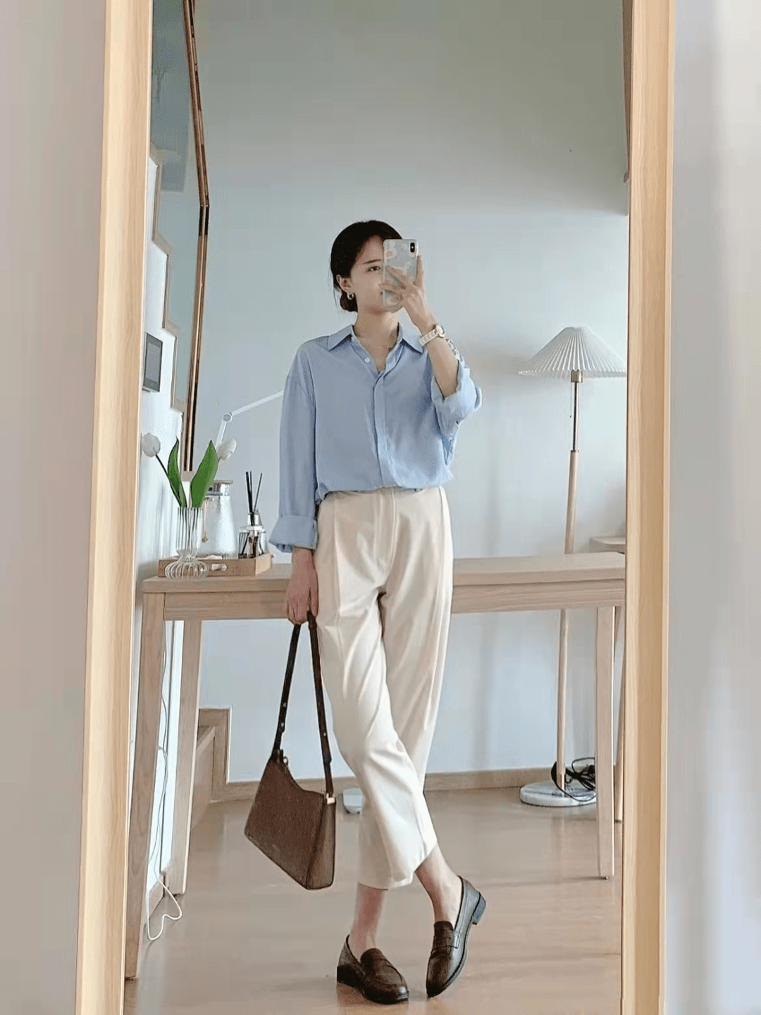 颜色 今年最流行的4组穿搭配色,显白优雅又减龄