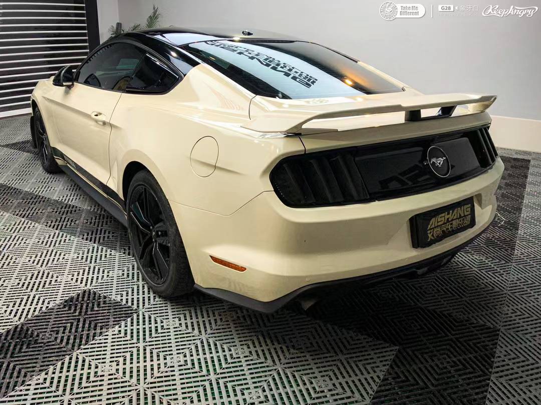 野马mustang象牙白tmd潮牌改色膜