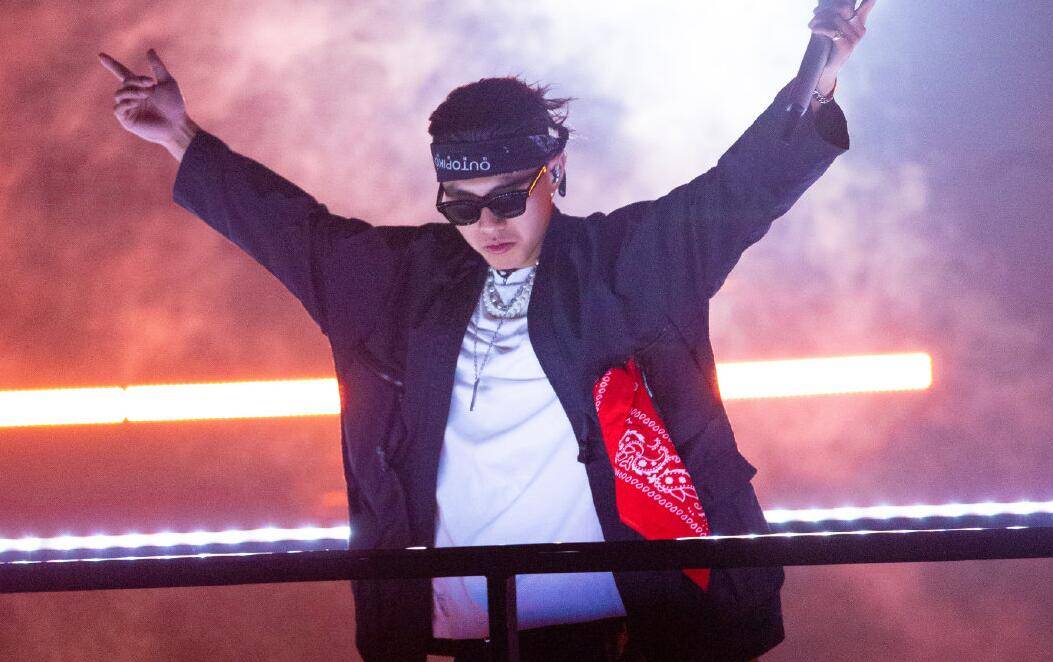 节目组|《披荆斩棘的哥哥》注定高开低走,剧本明显,节目组控票令人尴尬