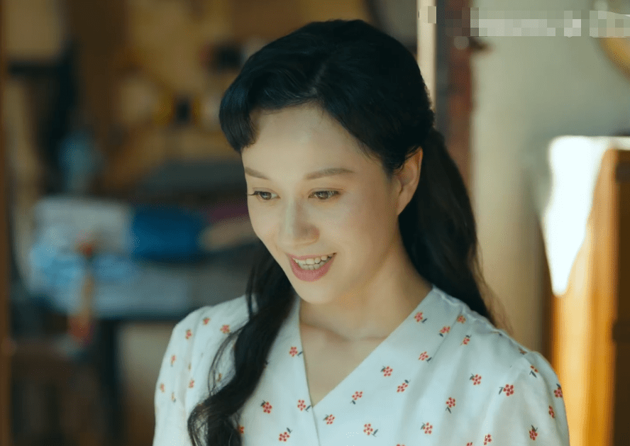 林恒之|奔着刘涛林峯追《星辰大海》,却被这位43岁女配给抓住了眼球!!