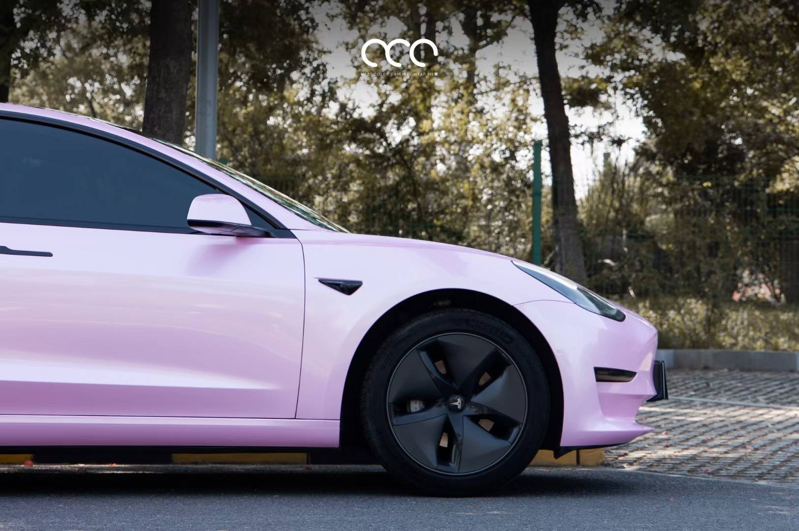 特斯拉model3全车漫彩改色膜马卡龙紫丁香