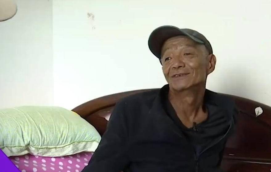 原创大爷长得丑相亲不自信大妈坦言丑有丑的好处起码没人惦记