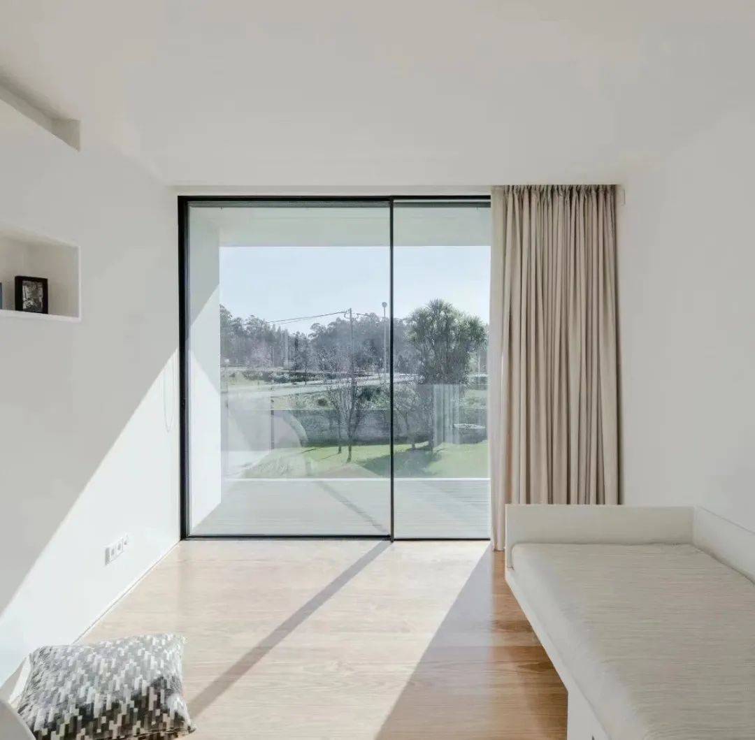 空间玻璃流行时，原来它还有这么多应用方式！