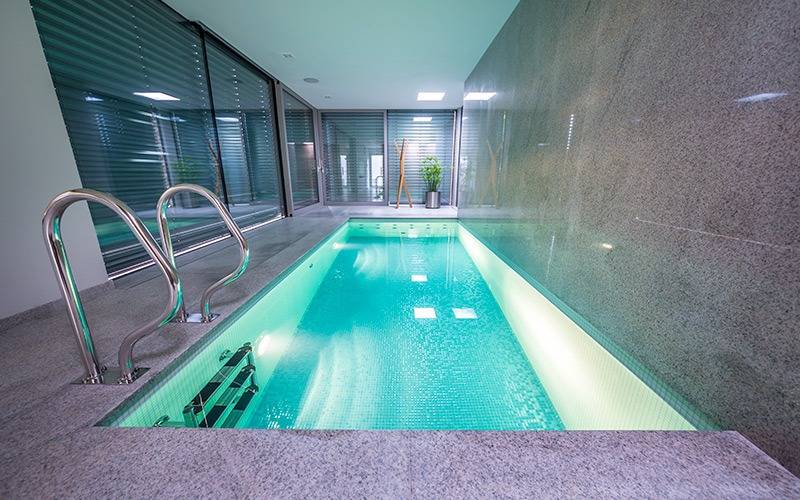 不锈钢泳池——全球最优防渗解决方案_渗漏_施工_池体