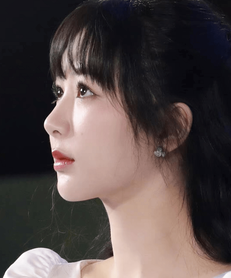 变化修图还是换妆?认不出这些熟脸女星,刘诗诗撞脸陈都灵,乔欣变样