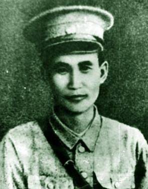 刘志丹的妻子曾跳崖生还，建国后成就很高，唯一的女儿成国家栋梁