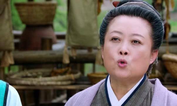 扫帚星的得主不是别人,正是我们姜子牙的老婆,马小红女士!