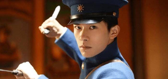 扛旗|新生力量中,彭昱畅、易烊千玺,大家更看好谁的发展?