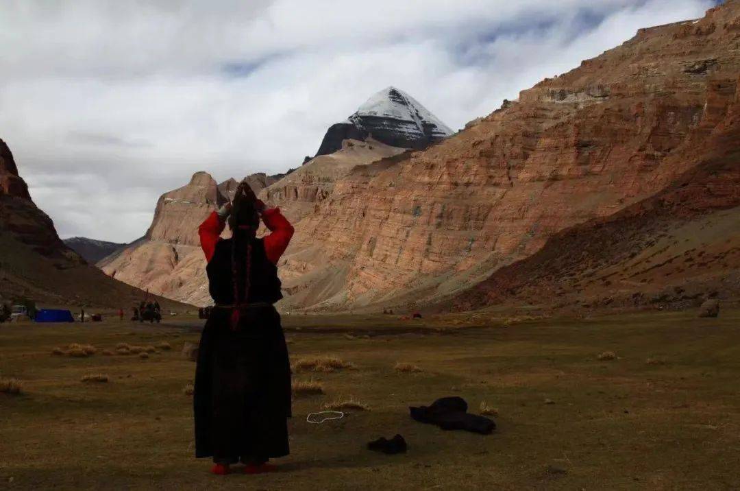 本身也拥有着极其神秘的色彩冈仁波齐被称作"神山之王"康凯/摄是中国