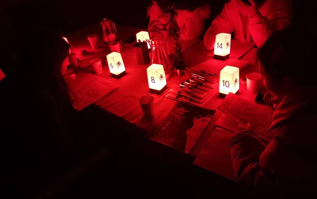 原创爆红网络的剧本杀生意何以能够迷住这代年轻人