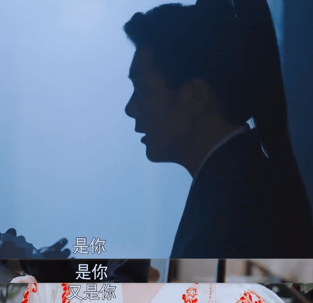 情节|烂梗配烂剧!女主遇男主必倒霉,摔倒必亲吻,女扮男装不能忍!!