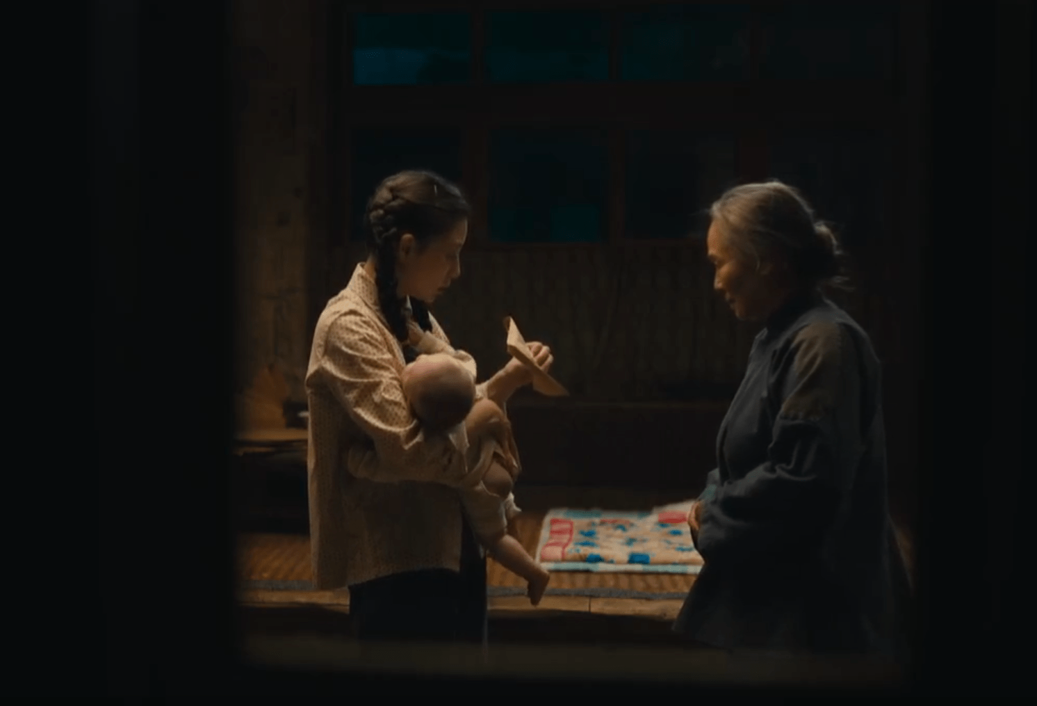 情节|《人世间》中郑娟掌掴邻居大熊,打出了涂自强与郑娟的关系疑云