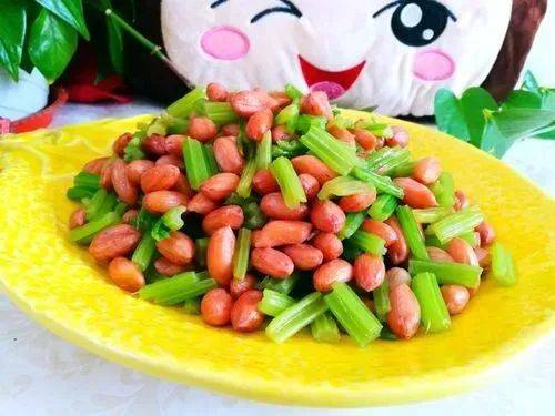 花生米别油炸,教你几个新吃法,超简单