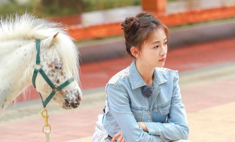 原创青春环游记吴谨言挑战跳海吐露心声戳泪点林允举动暖心了