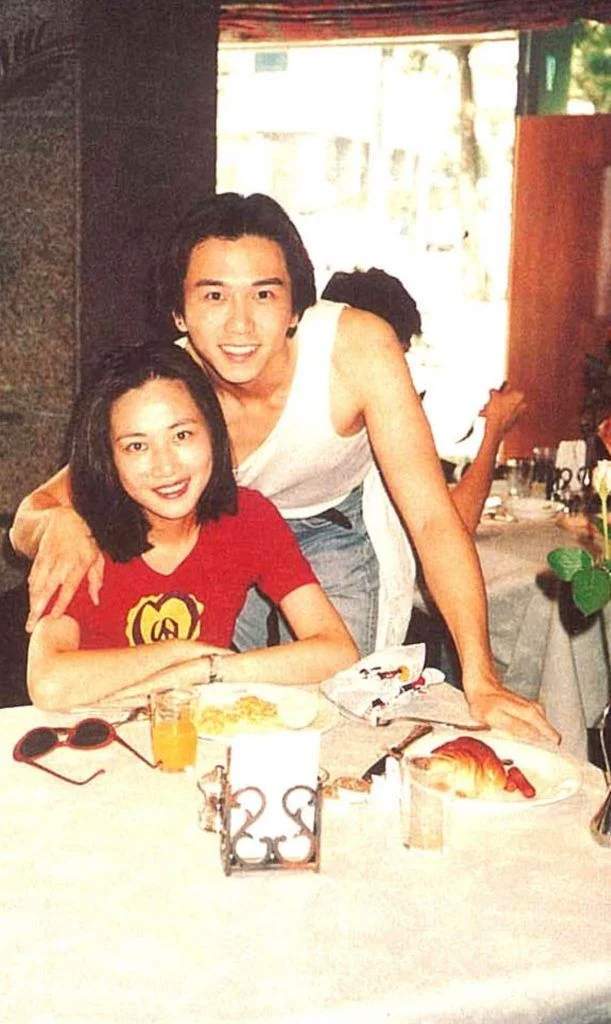 原创温兆伦前任陈梅馨被重提旧情自认对爱情失去信心无结婚的可能