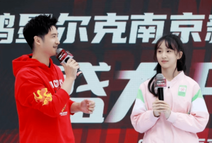 刘海梨形鼻却依然好看的女明星：邱天有清冷感，任敏被称作电影脸！！