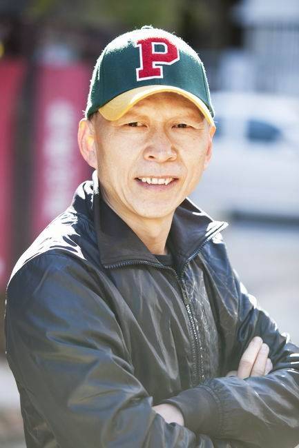 最丑男星李明被出租车拒载吓哭外甥女戏外却是个大暖男