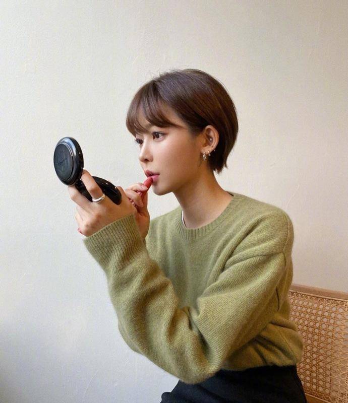 身材男人眼中的美女VS女人眼中的美女，为何差别那么大？