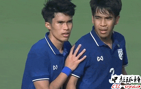 进球|争议！泰国U23队长进球后做鬼脸：疑似挑衅中国U23！