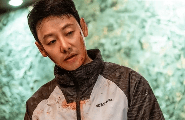 情节|高分悬疑复仇剧《猪猡之王》，男主火力全开，以暴制暴太过瘾