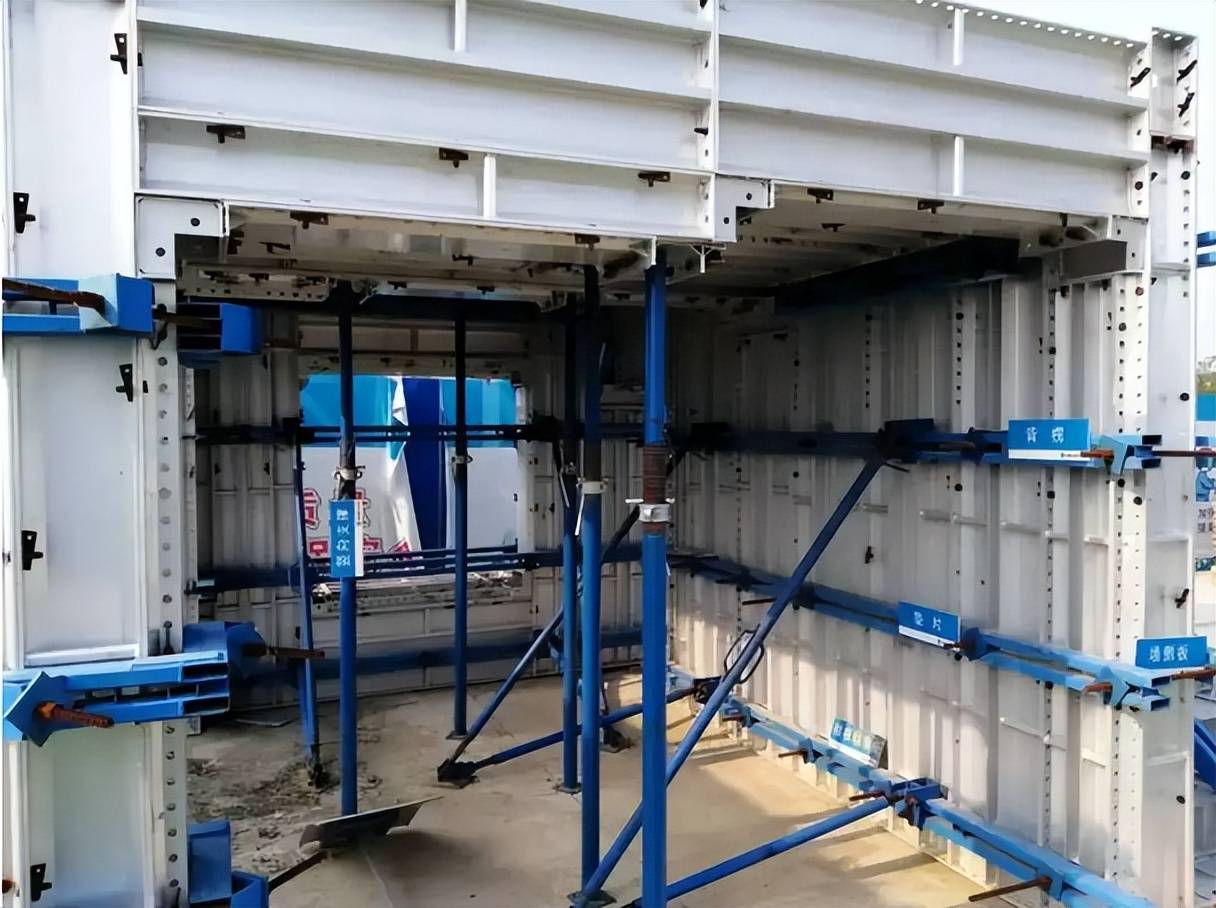 参加公司座谈会学的铝膜工艺的优缺点