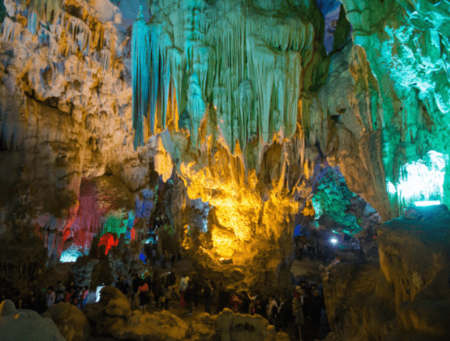 中国最美的“地下宫殿”，是亚洲最大洞穴，洞内别有洞天
