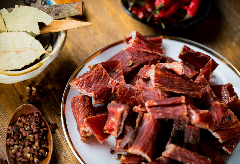 桂花|超市这2款“尴尬”零食,在包装上“惜败”,却赢在了口感上