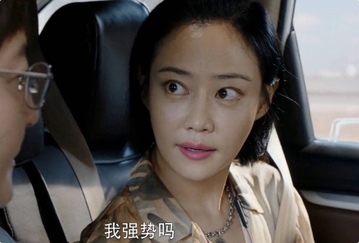谭卓的清醒,能让多少无戏可拍的中年女演员"大梦初醒"?