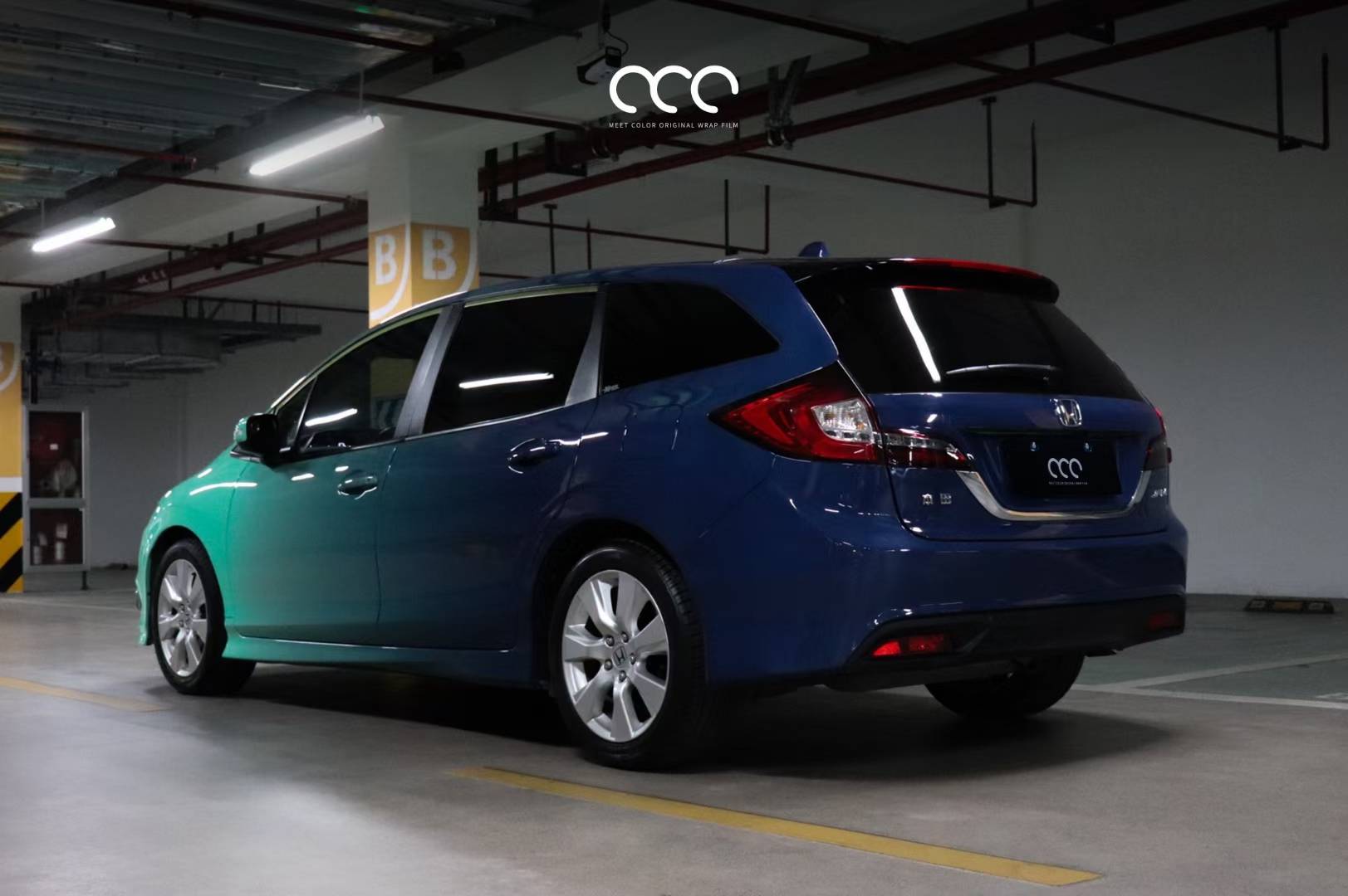 那抹摄人心魂的"蓝绿色"本田杰德蓝绿渐变彩绘改色膜(漫彩)_搜狐汽车