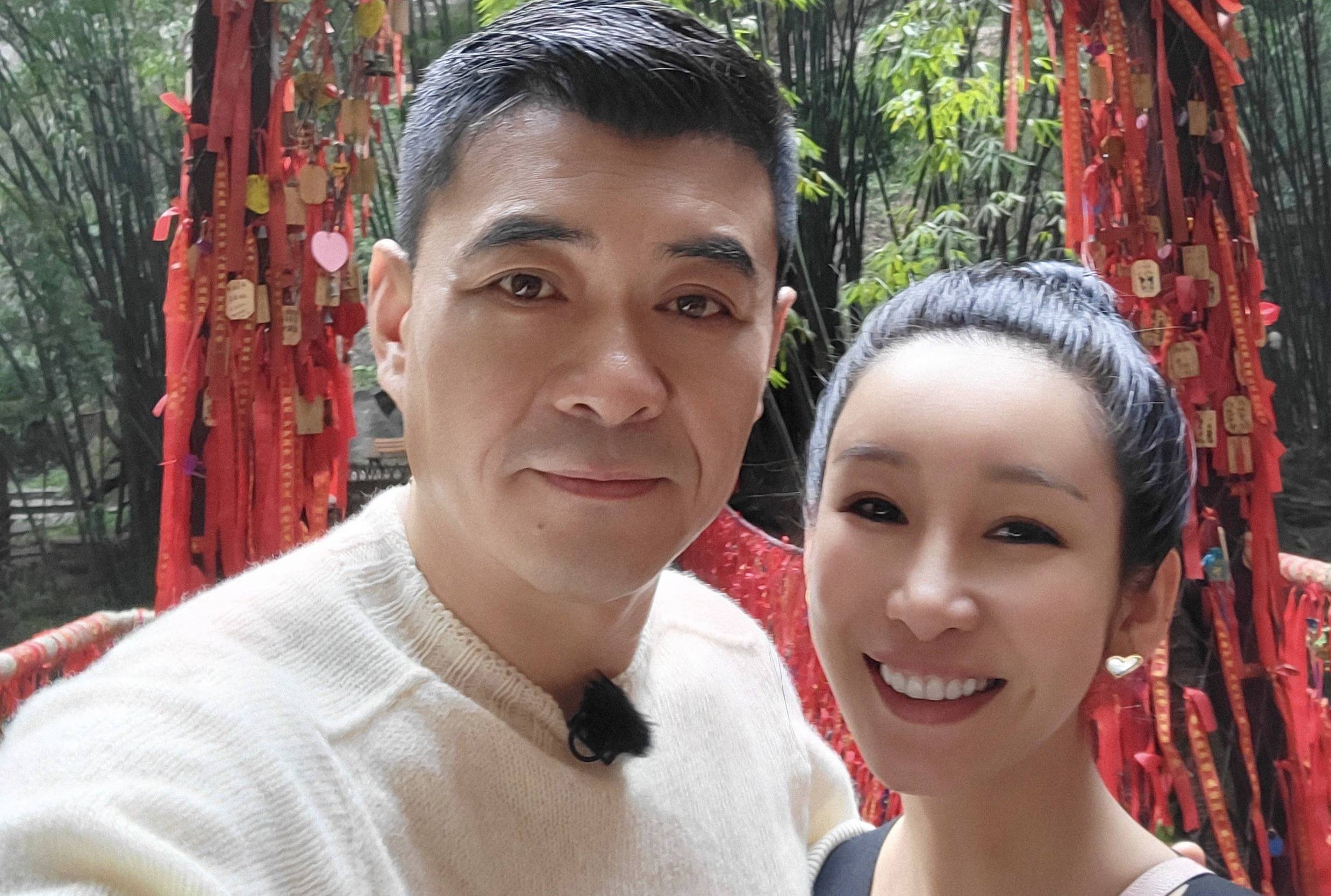 王新军:成名后抛妻弃子,把秦海璐宠成宝,前妻红了他糊了_唐静比_因为