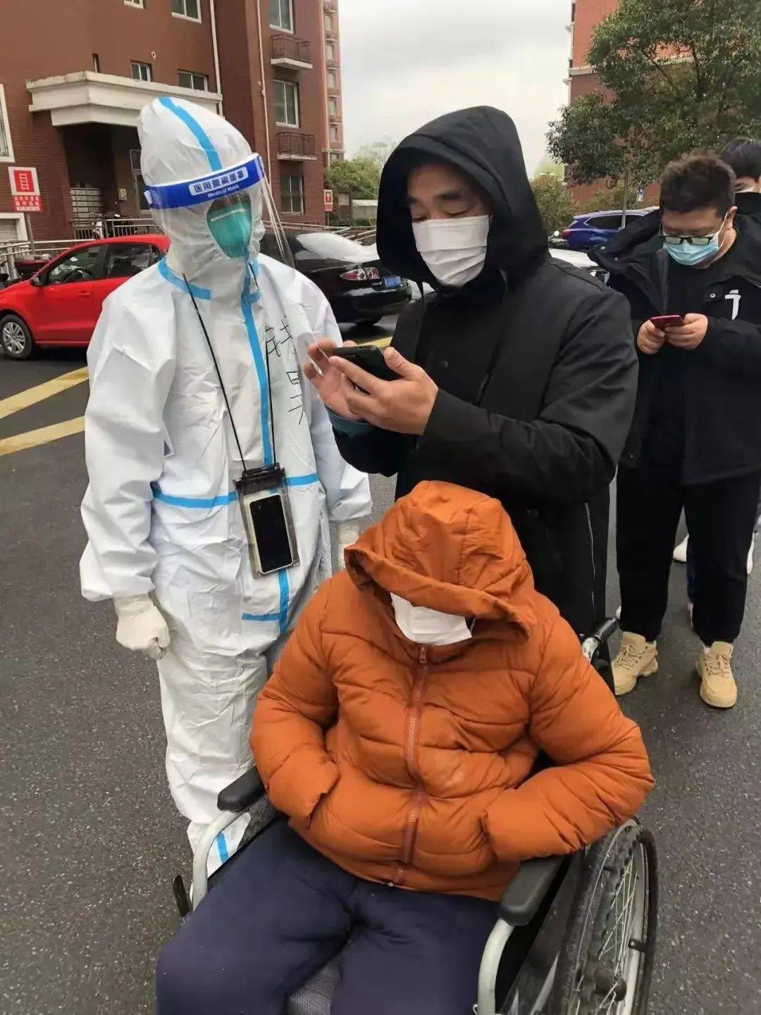 他们下沉一线支援抗疫