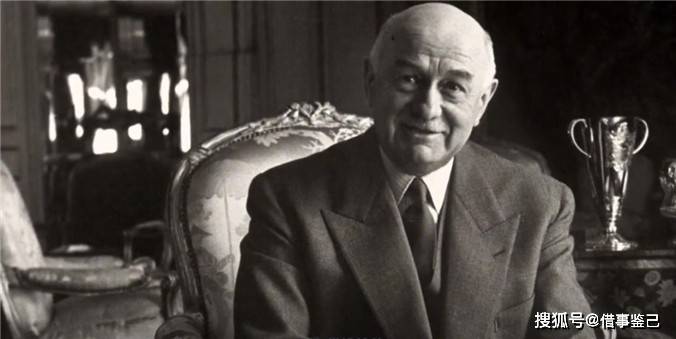 dior:从创始人开始,始终追求,让女性更加华美和高雅_克里斯汀·迪奥