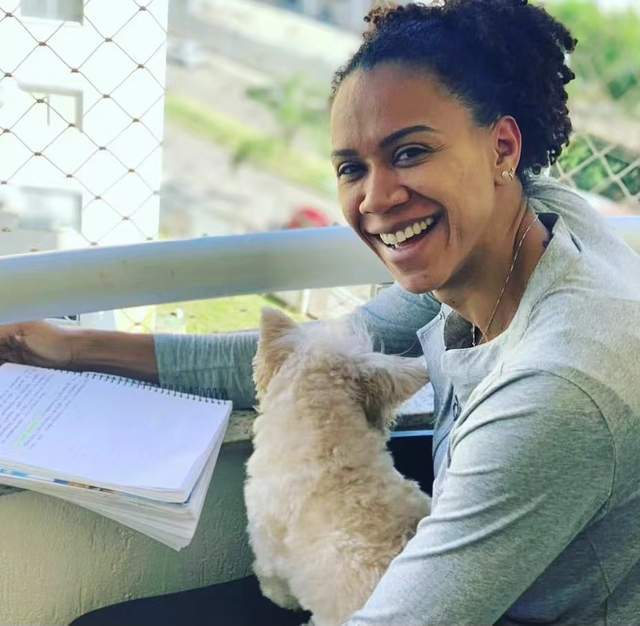 182副攻4拦砍下14分,变性主攻26分,仍1-3输球_萨斯库_塞斯克_朱塞莉