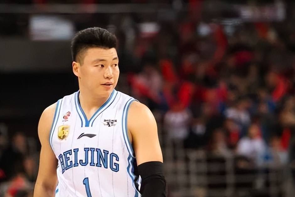 原创cba李根近况前妻卷走所有财产如今再婚后娶白富美硕士娇妻