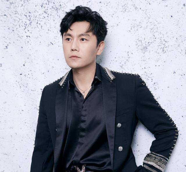 秦昊恩利父子首次综艺同框观后感 来自搜狐网