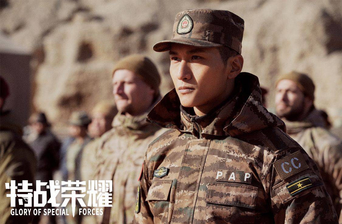 特战荣耀开播只讲军旅不谈恋爱标准的兵王成长故事