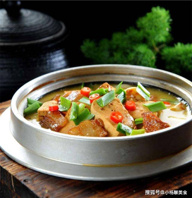 家常菜 辣味南瓜丝 香锅老豆腐 红油麻汁拌腐竹 西红柿烧豆腐 清水 小火 材料