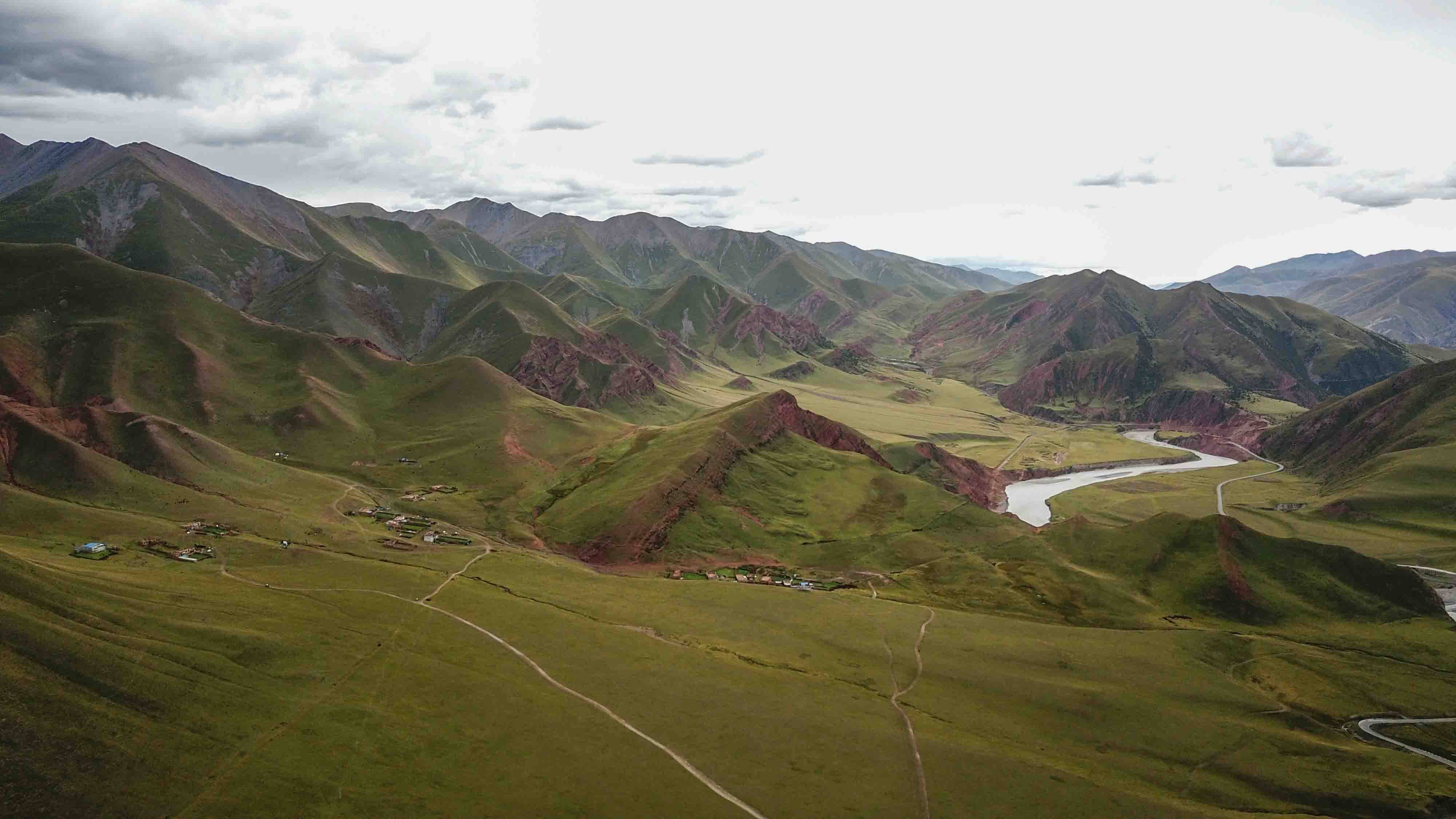 西藏超冷门的旅行目的地，山川河湖，你想要的风景这里都有！